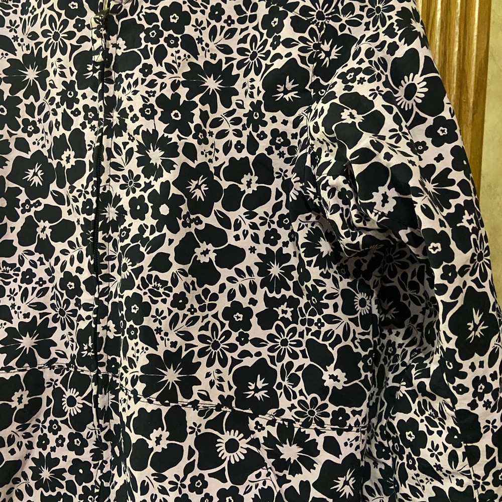 Floral Patterned Jacket - Picture 2 of 4